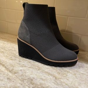 Eileen Fisher London 5 1/2